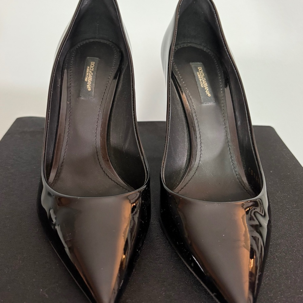 Dolce & Gabbana Leather Pumps